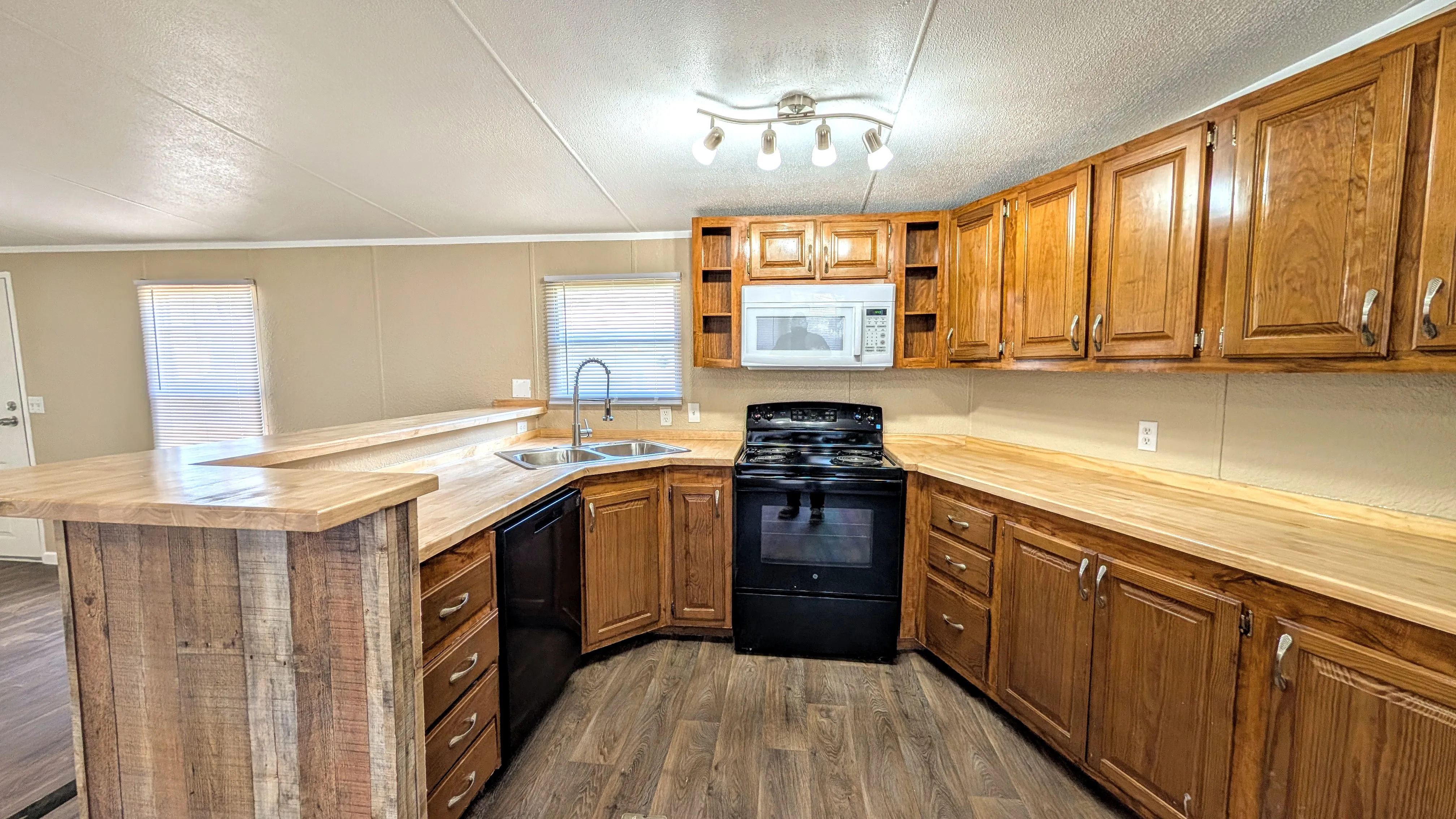 5429 Wilbarger Street #41 - double wide - in Fort Worth, TX - photo 5 of 10