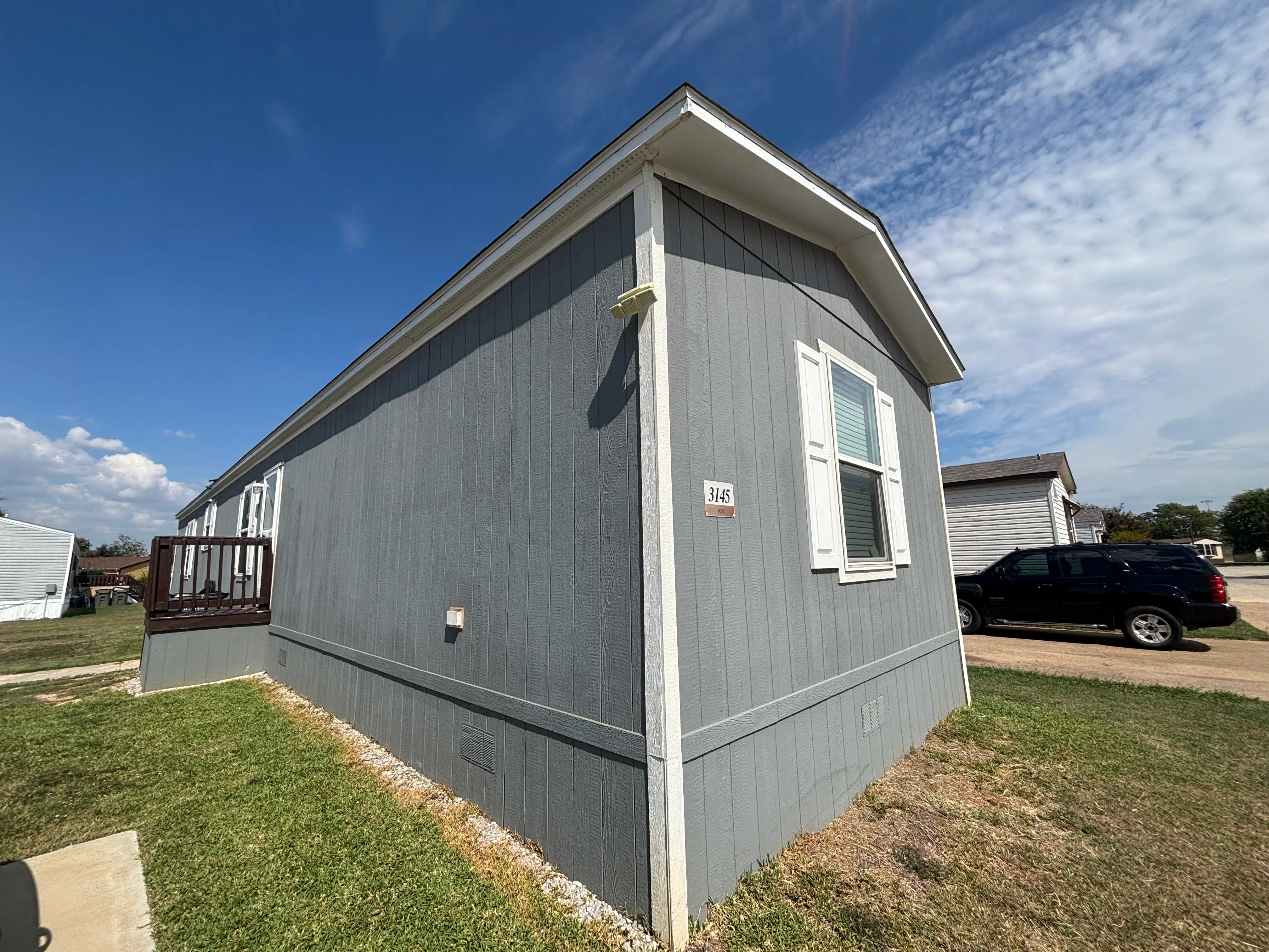 3145 Fennel Street — 1 / 10