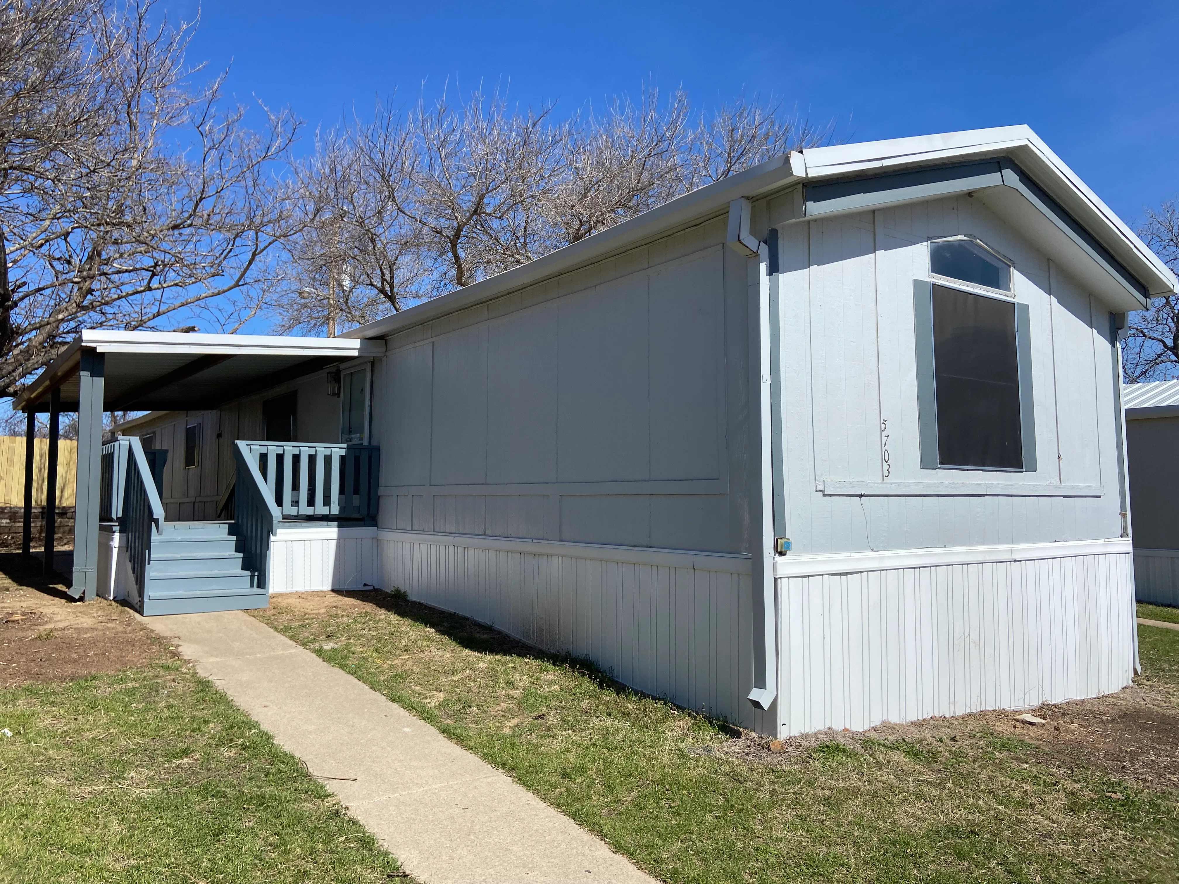 5703 Shoreline Circle N #8 - double wide - in Fort Worth, TX - photo 10 of 12